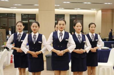 拼技能 展風(fēng)采——諾德物業(yè)第五屆員工服務(wù)技能大賽之禮儀服務(wù)篇